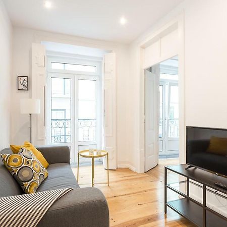 Three Bedroom Apartment In Historical Centre -Bairro Alto Lisboa Eksteriør bilde