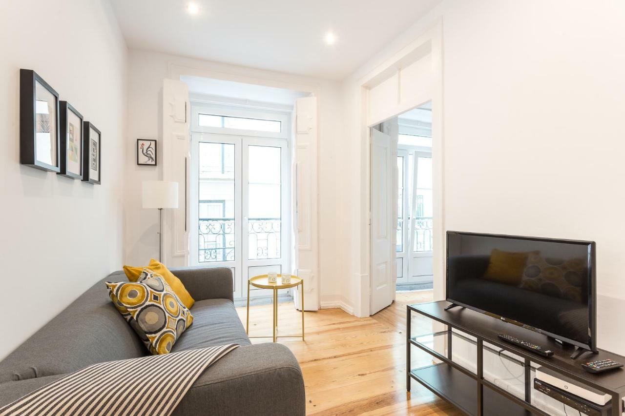 Three Bedroom Apartment In Historical Centre -Bairro Alto Lisboa Eksteriør bilde