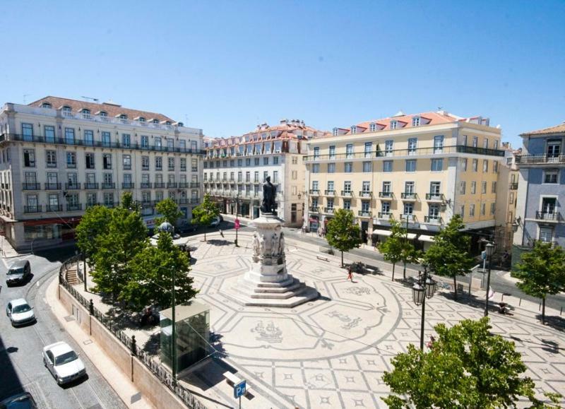 Three Bedroom Apartment In Historical Centre -Bairro Alto Lisboa Eksteriør bilde